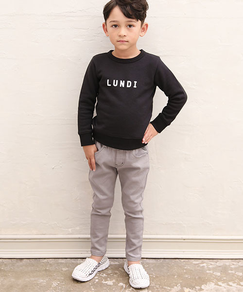 BeBe（ベベ）の「BeBe/ジョグデニムテーパードパンツ（デニムパンツ・キッズ・ネイビー/グレー・90/100/110/120/130/140/150）」の6枚目の写真