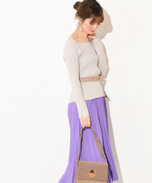 natural couture(ナチュラルクチュール)の「スクエアネックリブニット(ニット/セーター・レディース・ブルー/グリーン/グレイッシュベージュ/ラベンダー・FREE)」の7枚目の写真