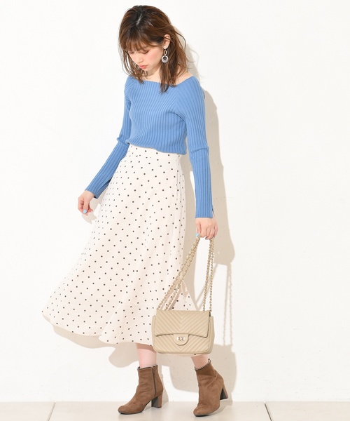 natural couture(ナチュラルクチュール)の「スクエアネックリブニット(ニット/セーター・レディース・ブルー/グリーン/グレイッシュベージュ/ラベンダー・FREE)」の11枚目の写真