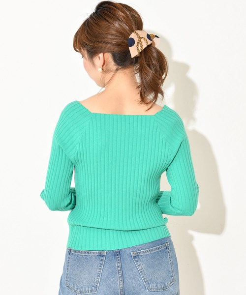 natural couture(ナチュラルクチュール)の「スクエアネックリブニット(ニット/セーター・レディース・ブルー/グリーン/グレイッシュベージュ/ラベンダー・FREE)」の19枚目の写真