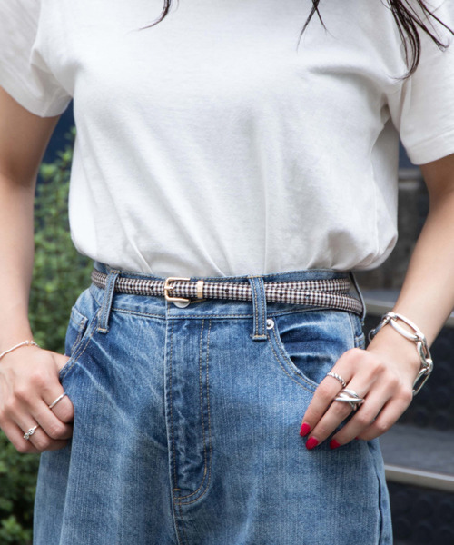 WEGO（ウィゴー）の「WEGO/細ベルト（ベルト・レディース・ホワイト/ライトグレー/ブラック/シルバー/ライトピンク/その他2/レッド/その他3/ダークベージュ/ライトベージュ/ブラウン/ダークオレンジ/パープル/その他1・FREE）」の12枚目の写真