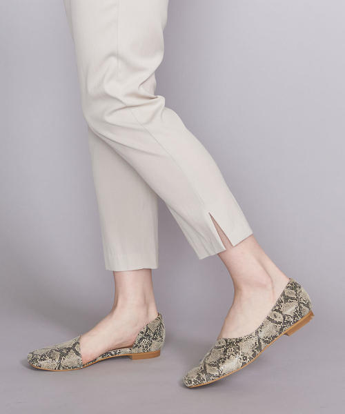 BEAUTY&YOUTH UNITED ARROWS（ビューティーアンドユースユナイテッドアローズ）の「BY ギャザーテーパード9分丈パンツ о（その他パンツ・レディース・ブラック/ナチュラル/コバルトブルー・SMALL/LARGE/MEDIUM）」の5枚目の写真