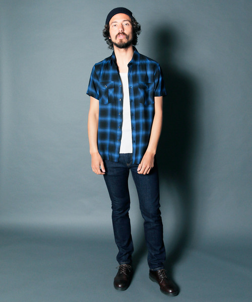 Magine(マージン)の「【Magine】RAYON OMBRE CHK MILITARY PKT SHIRTS S/S : レーヨンオンブレチェック ミリタリーシャツ(シャツ/ブラウス・メンズ・ブラック/レッド/ブルー・44/46/48)」の5枚目の写真