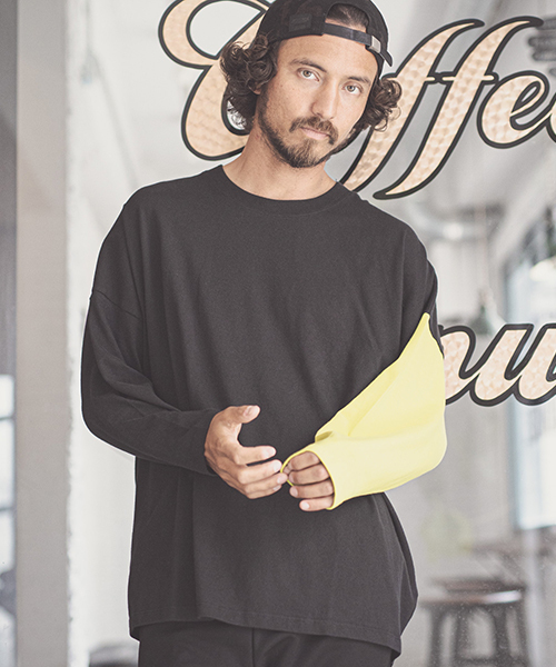 CAMBIO（カンビオ）の「mlt2579-One Arm 3-4 Sleeve Big Tee　ロングスリーブTシャツ（Tシャツ/カットソー・メンズ・グレー系その他/ホワイト×ブラック/ホワイト×ブルー/ブラック×イエロー・L/S/M）」の3枚目の写真