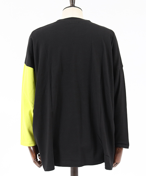 CAMBIO（カンビオ）の「mlt2579-One Arm 3-4 Sleeve Big Tee　ロングスリーブTシャツ（Tシャツ/カットソー・メンズ・グレー系その他/ホワイト×ブラック/ホワイト×ブルー/ブラック×イエロー・L/S/M）」の22枚目の写真