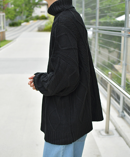 kutir（クティール）の「タートルネックケーブルニット（ニット/セーター・メンズ・アイボリー/ベージュ/ブラック・MEDIUM/LARGE/X-LARGE）」の16枚目の写真