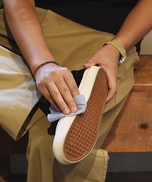SHOE SHAME(シューシェイム)の「〈SHOE SHAME/シューシェイム〉WIPE AND WALK クリーニングシート10枚入り シューケア用品(シューケア用品・メンズ・ホワイト×イエロー・FREE)」の3枚目の写真