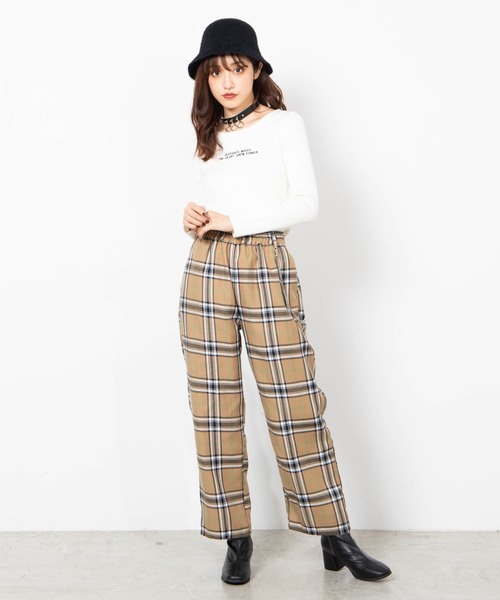 WEGO(ウィゴー)の「WEGO/チェーンチェックワイドパンツ(その他パンツ・レディース・ベージュ系その他2/ブルー系その他2/パープル系その他2/ブラック系その他2・FREE)」の19枚目の写真
