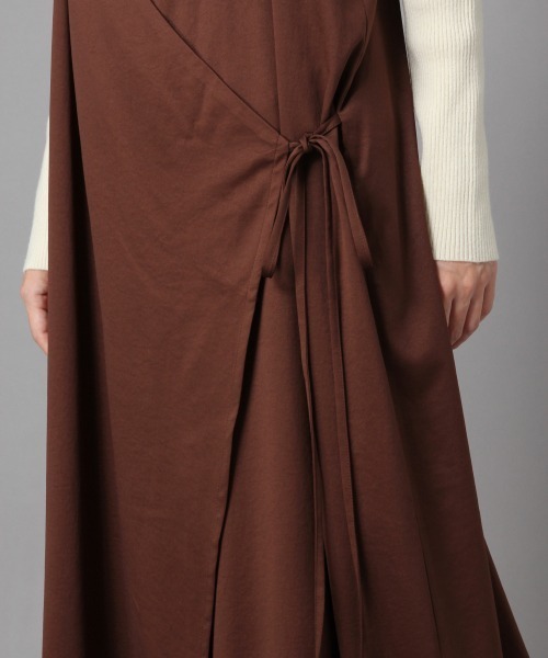 LOWRYS FARM（ローリーズファーム）の「サテンカシュクールキャミワンピース　861488（ワンピース・レディース・ブラウン/グリーン/ピンク・FREE）」の8枚目の写真