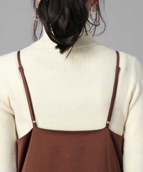 LOWRYS FARM（ローリーズファーム）の「サテンカシュクールキャミワンピース　861488（ワンピース・レディース・ブラウン/グリーン/ピンク・FREE）」の10枚目の写真