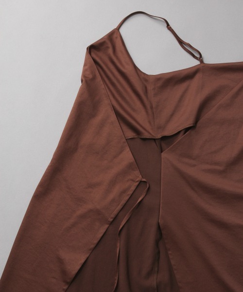 LOWRYS FARM（ローリーズファーム）の「サテンカシュクールキャミワンピース　861488（ワンピース・レディース・ブラウン/グリーン/ピンク・FREE）」の11枚目の写真