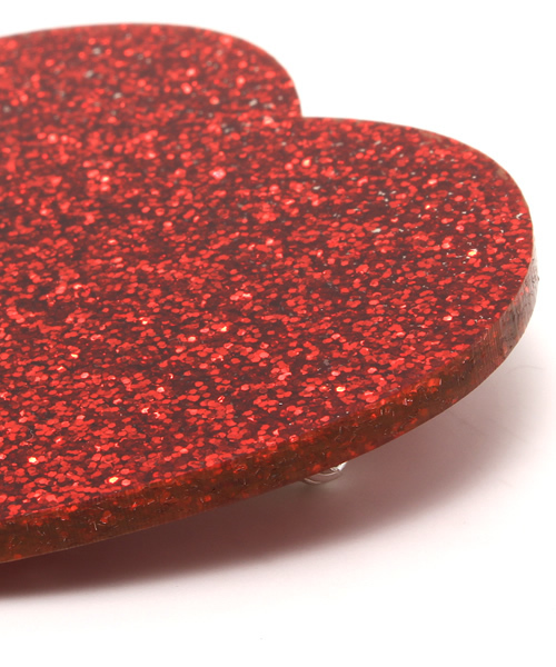 Ray BEAMS（レイビームス）の「TATTY DEVINE / ハート ブローチ（ブローチ/コサージュ・レディース・レッド・ONE SIZE）」の3枚目の写真