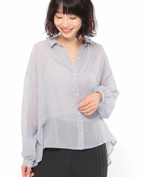 LAKOLE(ラコレ)の「シャーリングシアーブラウス / LAKOLE(シャツ/ブラウス・レディース・ベージュ/ライトブルー/スモーク/アイボリー・SMALL/MEDIUM)」の18枚目の写真