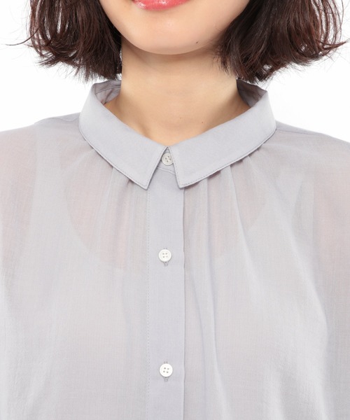 LAKOLE(ラコレ)の「シャーリングシアーブラウス / LAKOLE(シャツ/ブラウス・レディース・ベージュ/ライトブルー/スモーク/アイボリー・SMALL/MEDIUM)」の17枚目の写真