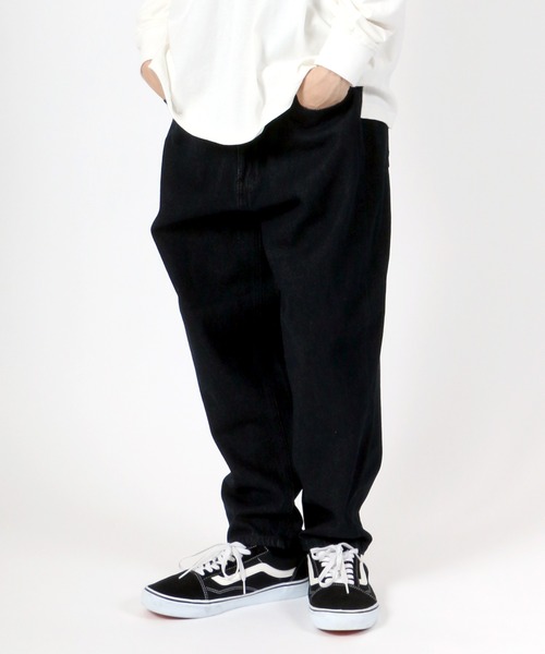 Salong hameu（サロン ハミュー）の「バギーシルエットワイドデニムパンツ メンズ レディース ユニセックス/タックパンツ/ジーンズ（デニムパンツ・メンズ・ブルー系その他/ライトインディゴブルー/ブルー系その他3/ワンウォッシュ/ブルー系その他4/ライトブルー/インディゴブルー/ブルー系その他2/ブラック/ブラック系その他2/ブラック系その他/チャコールグレー/ダークインディゴブルー/ホワイト系その他/アイボリー/ブルー系その他6/ケミカルウォッシュ/ブルー系その他5/ダークグリーン/ブラック系その他3/ブラック系その他4/グリーン系その他/ブラック系その他5・LARGE/MEDIUM/SMALL）」の4枚目の写真