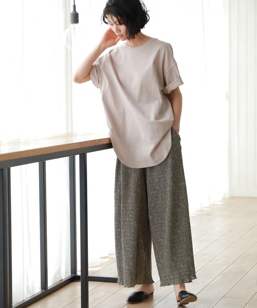 LAKOLE（ラコレ）の「オープンエンドラウンドヘムチュニック / LAKOLE（Tシャツ/カットソー・レディース・シャーベット/チャコール/サンドグレー/オフホワイト/ブラウン・SMALL/MEDIUM）」の6枚目の写真