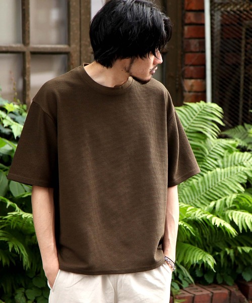 ZIP FIVE(ジップファイブ)の「【ZIP FIVE】ハリ感ドライワッフル サーマル半端袖Tシャツ【ビッグシルエット】【吸水速乾素材】【クルー/ヘンリーネック】(Tシャツ/カットソー・メンズ・ホワイト/ブラック/ベージュ/ネイビー/ブラウン/グレー/オリーブ/サックスブルー/グリーン/オートミール/ベージュ系その他/ホワイト系/ブラック系/グレー系/ブラウン系/ベージュ系/オリーブ系/グリーン系/ネイビー系/サックスブルー系・MEDIUM/LARGE/X-LARGE/SMALL)」の7枚目の写真