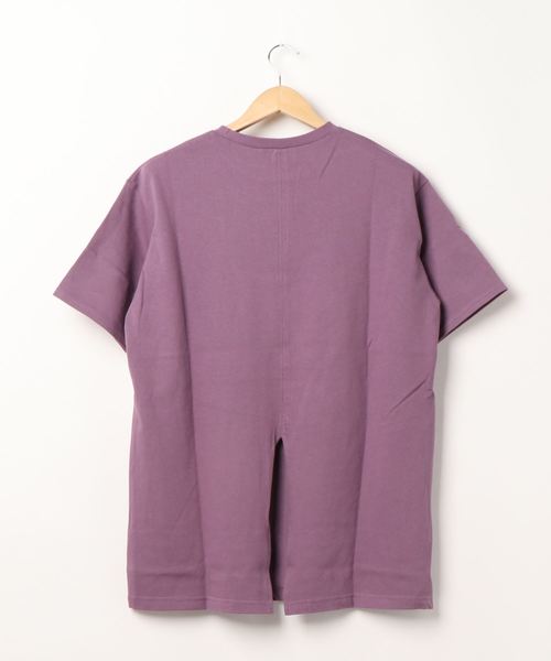 KOBE LETTUCE(コウベレタス)の「バックスリットビッグシルエットTシャツ(チュニック・レディース・ブラック/パープル/オフホワイト/グレイッシュベージュ・FREE)」の14枚目の写真