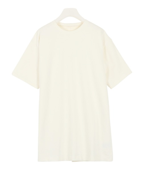 KOBE LETTUCE(コウベレタス)の「バックスリットビッグシルエットTシャツ(チュニック・レディース・ブラック/パープル/オフホワイト/グレイッシュベージュ・FREE)」の2枚目の写真