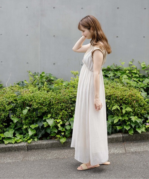 flower（フラワー）の「ペタルドットワンピース（ワンピース・レディース・ブラック/アイボリー・FREE）」の15枚目の写真