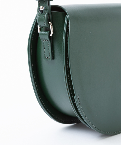 qualite（カリテ）の「【YAHKI】ラウンドショルダー（ショルダーバッグ・レディース・ダークグリーン/ワイン・フリー）」の9枚目の写真