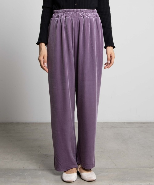 WEGO(ウィゴー)の「WEGO/ベロアコールワイドパンツ(スラックス・レディース・ブラック/パープル/ブラウン/アイボリー・FREE)」の16枚目の写真
