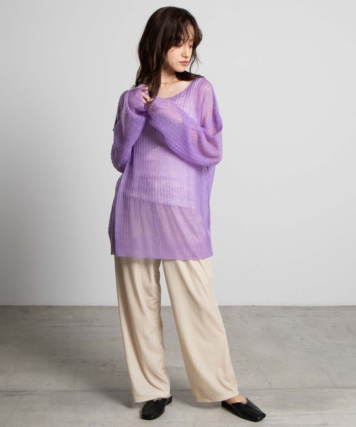 WEGO(ウィゴー)の「WEGO/ベロアコールワイドパンツ(スラックス・レディース・ブラック/パープル/ブラウン/アイボリー・FREE)」の5枚目の写真