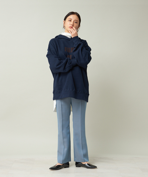 Au BANNISTER(オゥバニスター)の「【WEB限定】ウェーブカットパンプス(パンプス・レディース・ブラック/グレイッシュベージュ/ネイビー/ブロンズ・35/36/37/38/39)」の22枚目の写真