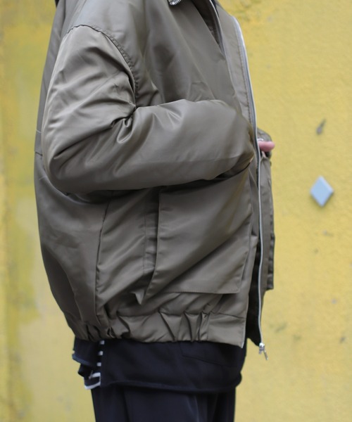 CREARE -LINO-（クレアーレリノ）の「ドロップショルダー オーバーサイズ 中綿 CPOブルゾン（ブルゾン・メンズ・ブラック/カーキ/グレイッシュブルー・FREE）」の14枚目の写真