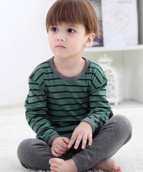 DAY CLOSET（デイ クローゼット）の「キッズ　長袖プリント柄リラックスコットンルームウェアパジャマ 上下2点セット（ルームウェア/パジャマ・キッズ・レッド/ブルー系その他/ピンク系その他/ブルー/ブラウン/グレイッシュベージュ/イエロー/ピンク/グリーン/グリーン系その他2/グリーン系その他3/ブルー系その他2/グリーン系その他/ネイビー・150cm/140cm/110cm/120cm/130cm/100cm）」の7枚目の写真