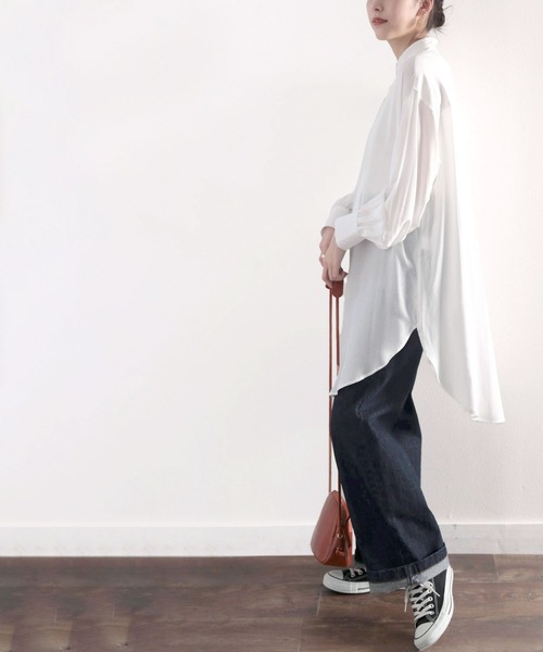 classicalelf（クラシカルエルフ）の「たっぷりドレープで上品さをプラス。バンドカラーシアーシャツ（シャツ/ブラウス・レディース・ホワイト/ベージュ/モカ・MEDIUM/LARGE/X-LARGE）」の5枚目の写真