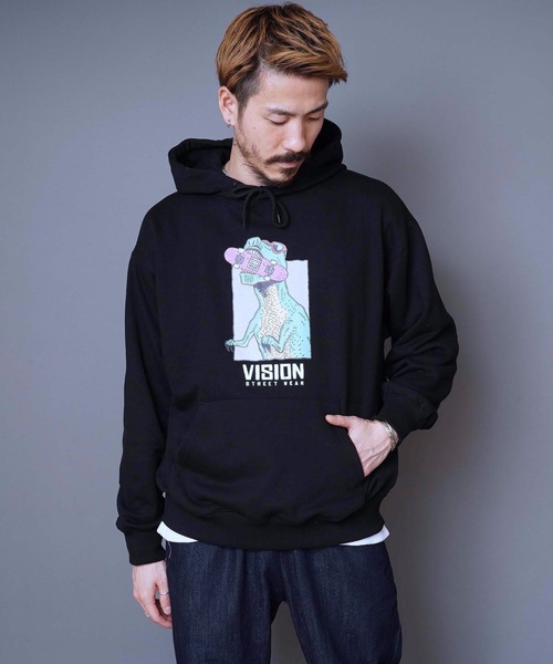 VISION STREET WEAR（ヴィジョンストリートウェア）の「【VISION STREET WEAR/ビジョンストリートウェア】恐竜プリント裏毛パーカー　人気デザインのパーカーアイテム　バックプリント　ドロップショルダー型/ビッグシルエット（パーカー・メンズ・ホワイト/ブラック/ブルー・MEDIUM/LARGE）」の2枚目の写真