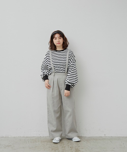 MERLOT（メルロー）の「たっぷり袖ロンT（Tシャツ/カットソー・レディース・ナチュラル/レッド/ブラック/ホワイト×ブラック/モカ・FREE）」の17枚目の写真