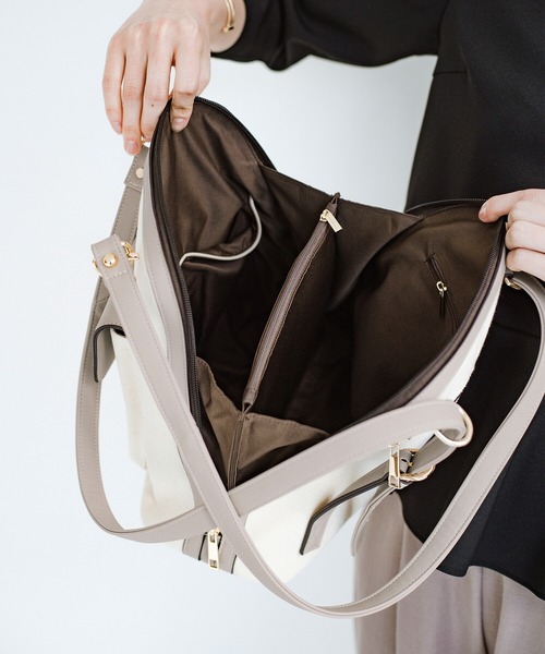haco!（ハコ）の「カジュアルときれいの良いとこどり！どんなコーデにも似合う リュックにもショルダーにもなる2WAYバッグ（ショルダーバッグ・レディース・ブラック/グレイッシュベージュ・ONE SIZE）」の14枚目の写真