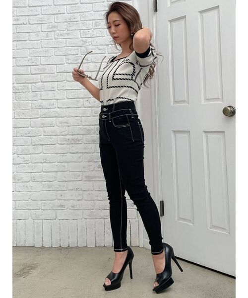 RESEXXY（リゼクシー）の「ハイウエストスキニーパンツ（その他パンツ・レディース・ホワイト/ブラック/ベージュ・FREE）」の8枚目の写真