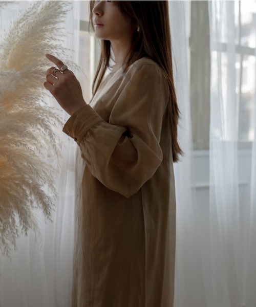 kicuri（キクリ）の「【低身長向けXSサイズ有】シアーAラインワンピース（ワンピース・レディース・ライトブラウン・X-SMALL/SMALL）」の7枚目の写真