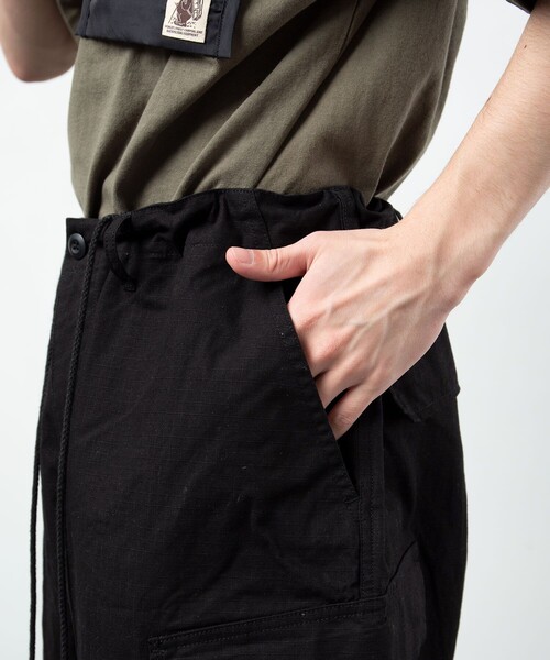 HINSON(ヒンソン)の「HINSON/ヒンソン CARGO SHORTS/カーゴ ショーツ(その他パンツ・メンズ・モスグリーン/ブラック/その他・SMALL/MEDIUM/LARGE)」の19枚目の写真