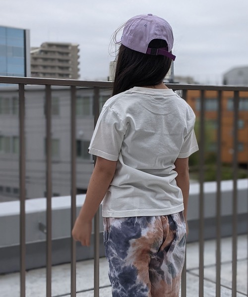 Alpha Industries（アルファインダストリーズ）の「ALPHA/アルファ　キッズ　タイダイフライングAマークプリントTEE（Tシャツ/カットソー・キッズ・ホワイト/ブラック・130/140/150）」の5枚目の写真