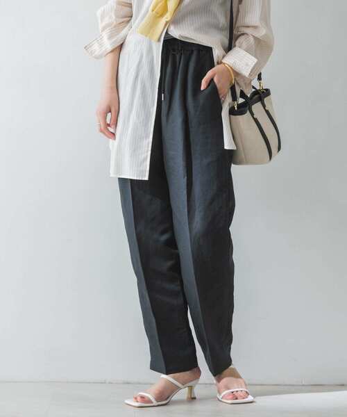 URBAN RESEARCH（アーバンリサーチ）の「UR TECH(UVカット・接触冷感・吸水速乾)+抗菌 機能付 ドロストテーパードパンツ（その他パンツ・レディース・ベージュ/ブラック・34/36/38）」の10枚目の写真