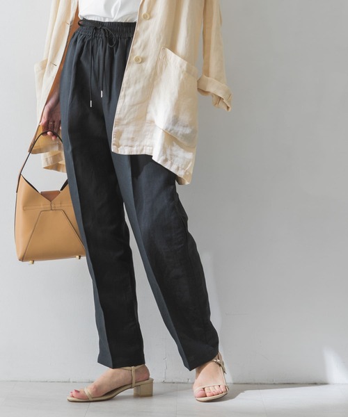 URBAN RESEARCH（アーバンリサーチ）の「UR TECH(UVカット・接触冷感・吸水速乾)+抗菌 機能付 ドロストテーパードパンツ（その他パンツ・レディース・ベージュ/ブラック・34/36/38）」の17枚目の写真