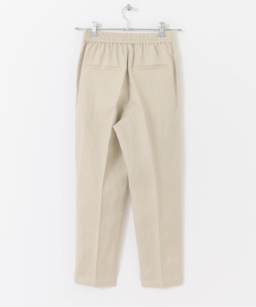 URBAN RESEARCH（アーバンリサーチ）の「UR TECH(UVカット・接触冷感・吸水速乾)+抗菌 機能付 ドロストテーパードパンツ（その他パンツ・レディース・ベージュ/ブラック・34/36/38）」の15枚目の写真