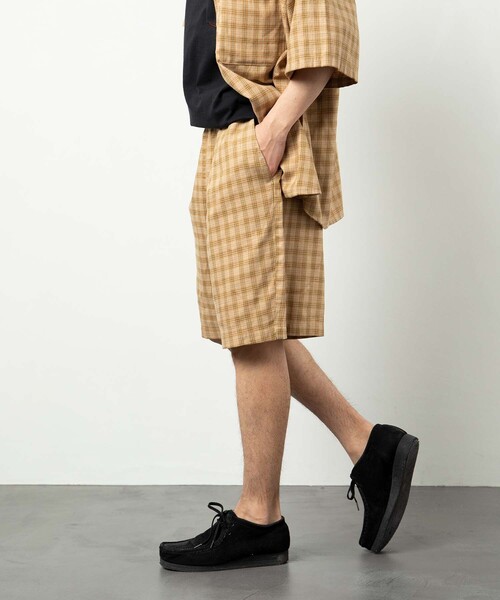 FREAK'S STORE(フリークスストア)の「ワイド ワークショーツ/シェフショーツ/イージーパンツ/タック/チノパン(その他パンツ・メンズ・ブラック/ベージュ/オフホワイト/ベージュ系その他/ブラック系その他/ダークネイビー/ストライプ/ベージュ系その他2/ブラウン系その他/レオパード・SMALL/MEDIUM/LARGE)」の19枚目の写真