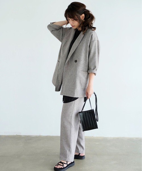 Chiaro（キアロ）の「リネンライクジャケット（テーラードジャケット・レディース・ブラウン/アイボリー・FREE）」の8枚目の写真