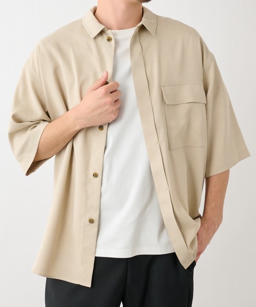COLONY 2139（コロニートゥーワンスリーナイン）の「テックリネン5分袖比翼シャツ(セットアップ可)（シャツ/ブラウス・メンズ・グリーン/チャコールグレー/ブルー/モカ/ベージュ・LARGE/X-LARGE/MEDIUM）」の3枚目の写真
