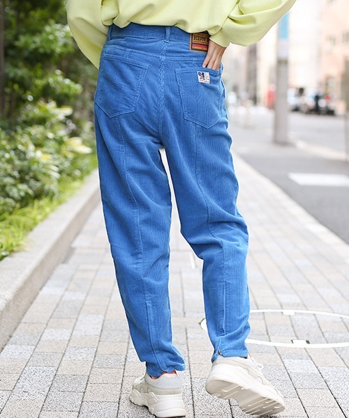 EDWIN（エドウィン）の「EDWINコラボカラーコールパンツ【EDWIN×チチカカ】（その他パンツ・レディース・ライトブルー/レッド/イエロー/オレンジ/ブルー・FREE）」の3枚目の写真