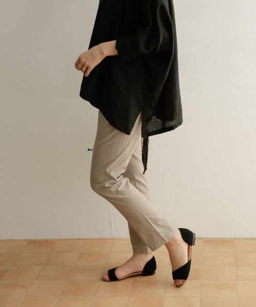 URBAN RESEARCH DOORS（アーバンリサーチドアーズ）の「ストレッチイージーパンツ（その他パンツ・レディース・ライトグレー/チャコールグレー・38/36）」の14枚目の写真