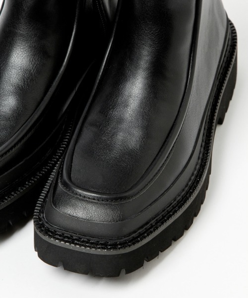 LOWRYS FARM（ローリーズファーム）の「モカブーツ　959224（ブーツ・レディース・ダークブラウン/ブラック・LARGE/MEDIUM）」の9枚目の写真