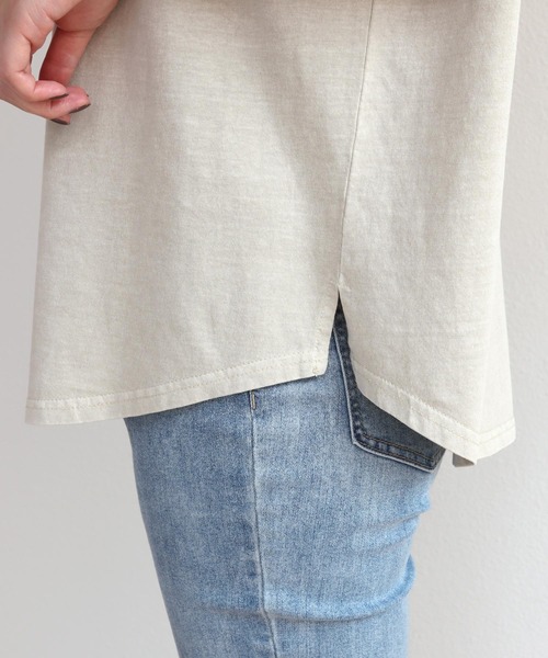 andme（アンドミー）の「ピグメント加工2way背中ボタンTシャツ（Tシャツ/カットソー・レディース・オフホワイト/ブルー/グリーン/モカ/ラベンダー/グレー系その他/スミクロ・M）」の22枚目の写真