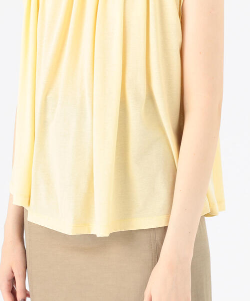 TOMORROWLAND (トゥモローランド)の「ドライガーゼジャージー ネックギャザープルオーバー(Tシャツ/カットソー・レディース・ホワイト/ライトブルー/イエロー・S)」の5枚目の写真