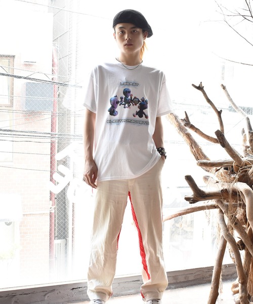 LABRAT(ラブラット)の「Nick Atkins×LABRAT "Alien" Tee(Tシャツ/カットソー・メンズ・ホワイト/ブラック/パープル・LARGE/X-LARGE)」の5枚目の写真